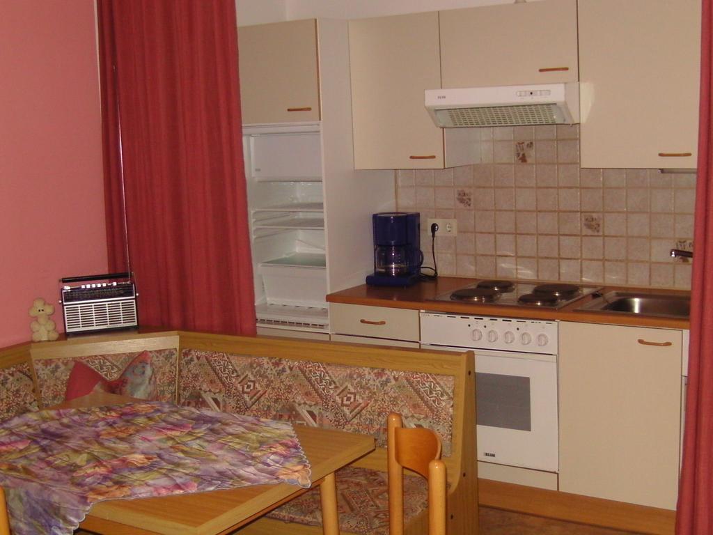 Appartement Ria Bad Kleinkirchheim Room photo